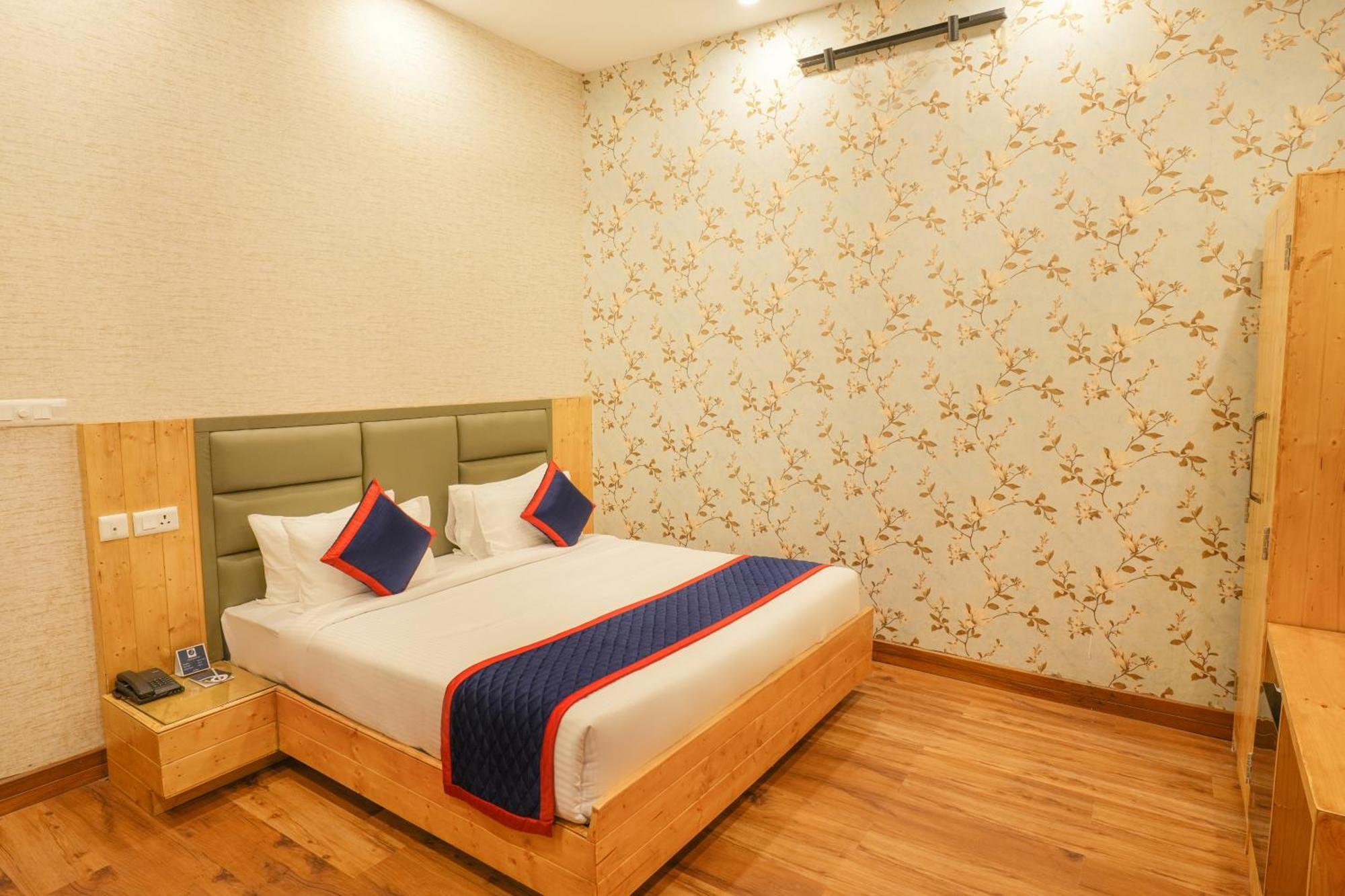 Zip By Spree Hotels Bella Heights Mcleodganj Dharamshala Bagian luar foto