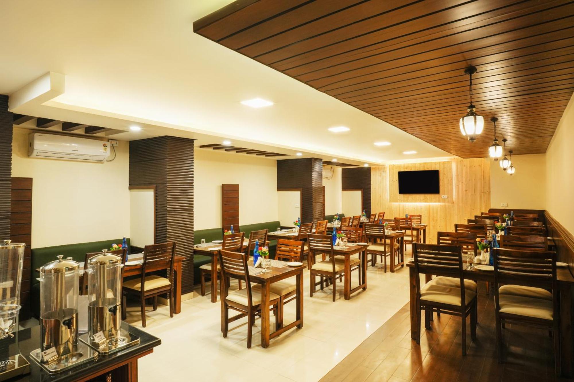 Zip By Spree Hotels Bella Heights Mcleodganj Dharamshala Bagian luar foto