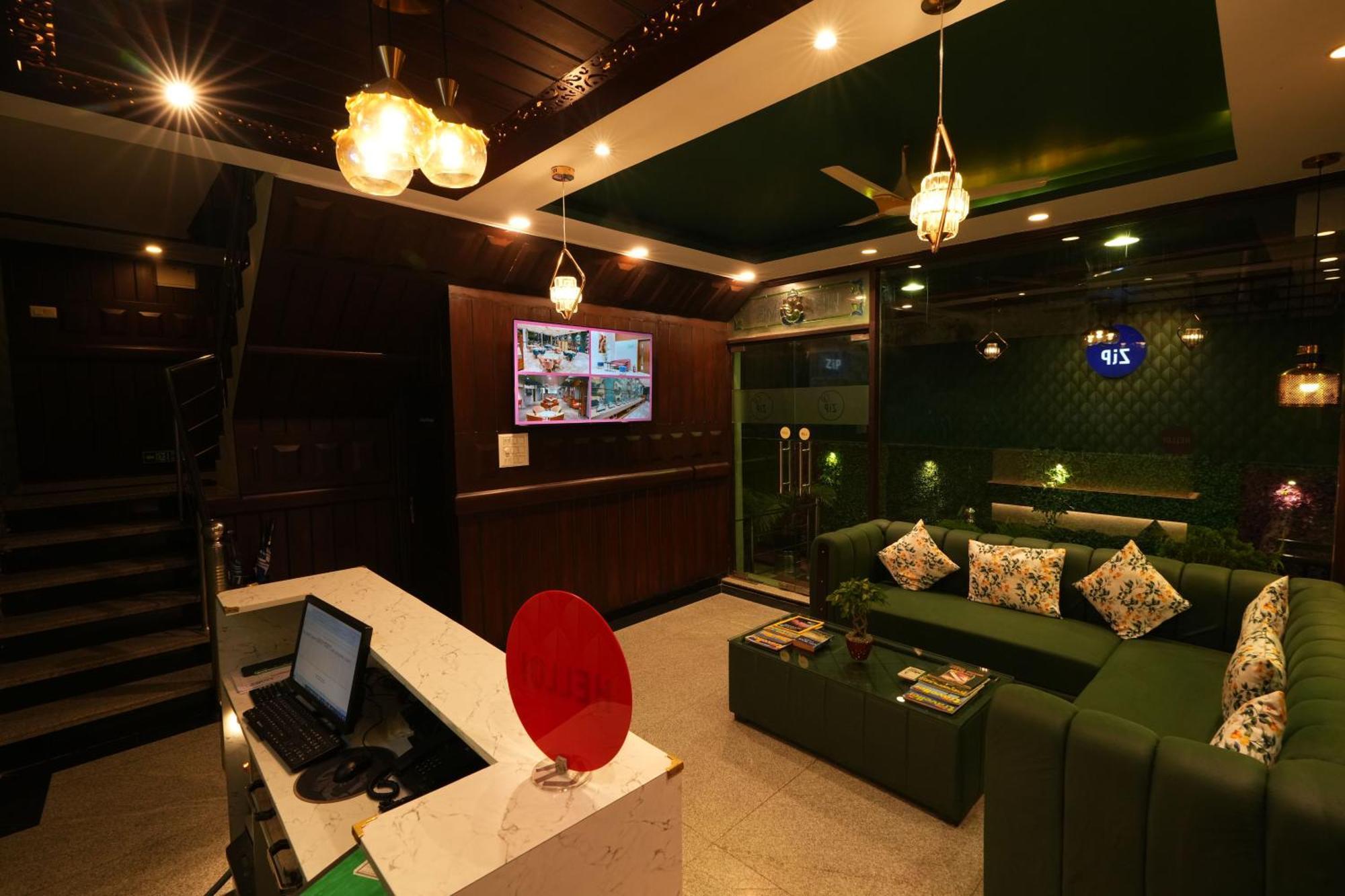 Zip By Spree Hotels Bella Heights Mcleodganj Dharamshala Bagian luar foto