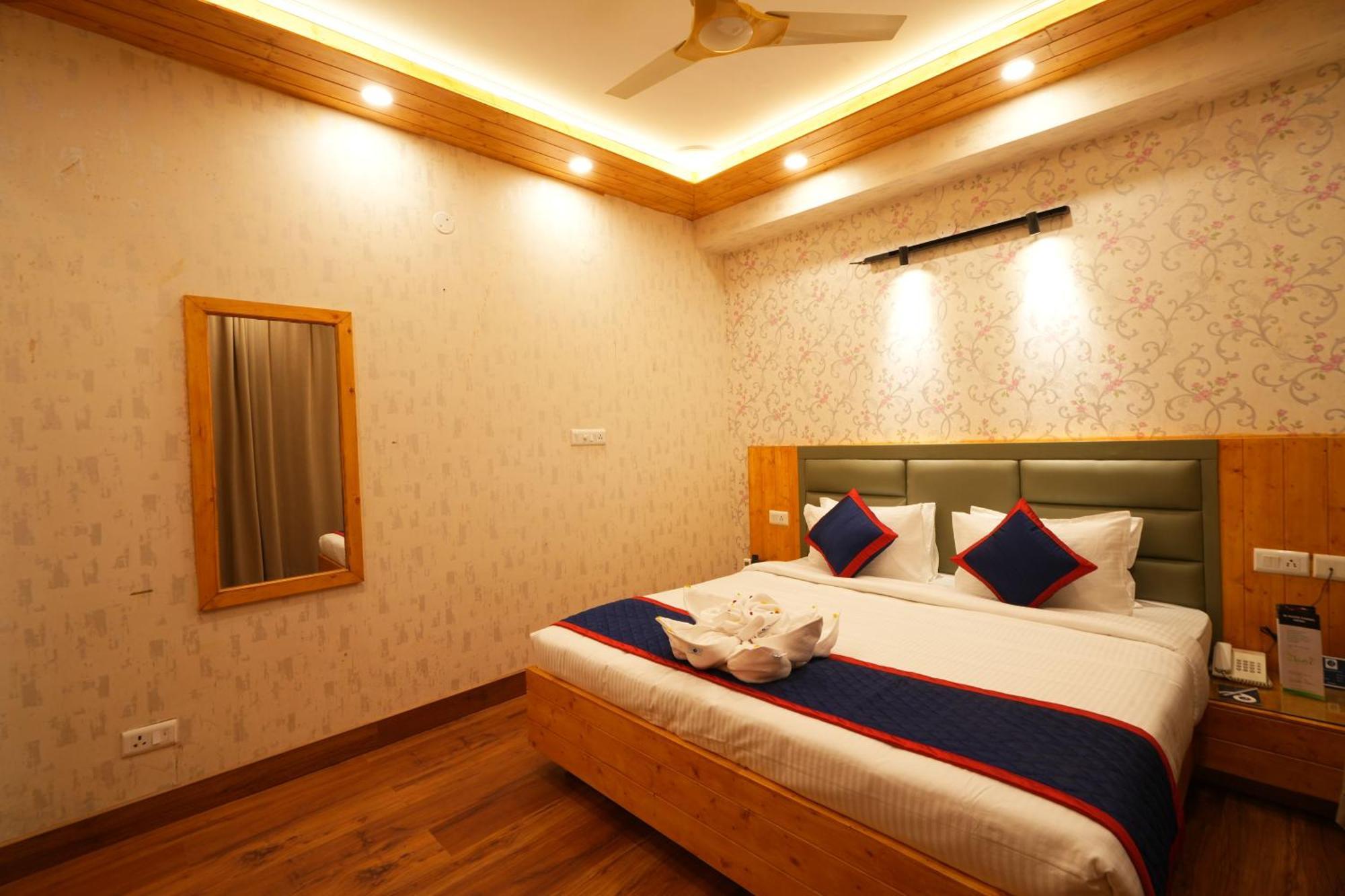 Zip By Spree Hotels Bella Heights Mcleodganj Dharamshala Bagian luar foto